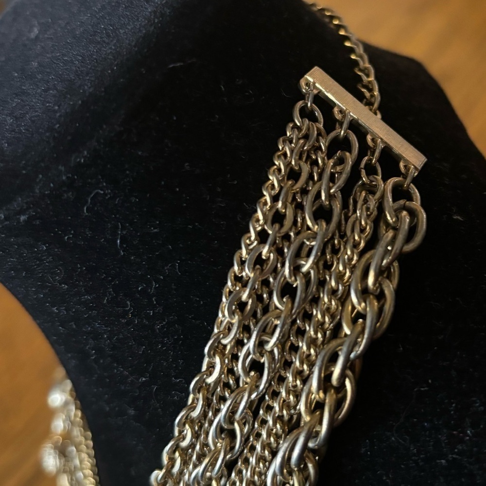 Goldtone Multi Strand Necklace 8 Individual Chains 13" Plus 4" Extender - Picture 2 of 5